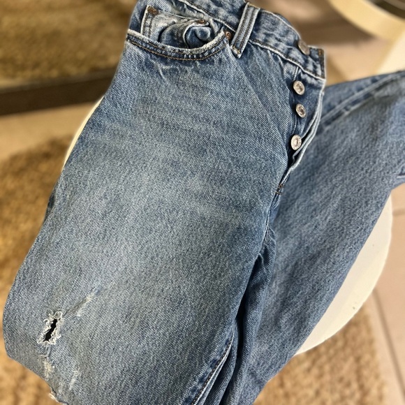 Levi’s Jeans - Picture 4 of 6